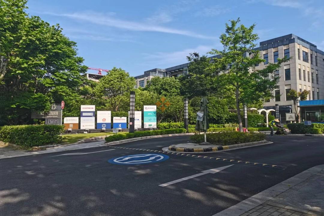浦東 亞芯科技園 307平米 簡裝