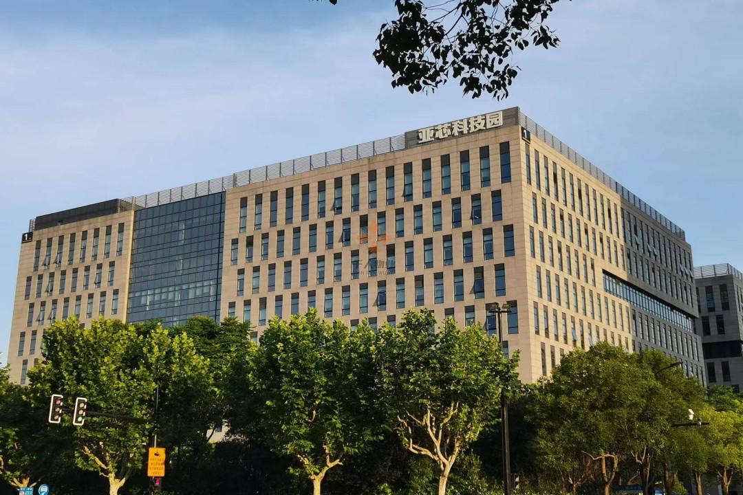 浦東 亞芯科技園 2500平米 標(biāo)準(zhǔn)裝修
